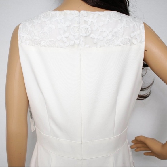 ANTONIO MELANI White Lace-Panel V-Neck Sheath Dress - Picture 7 of 11